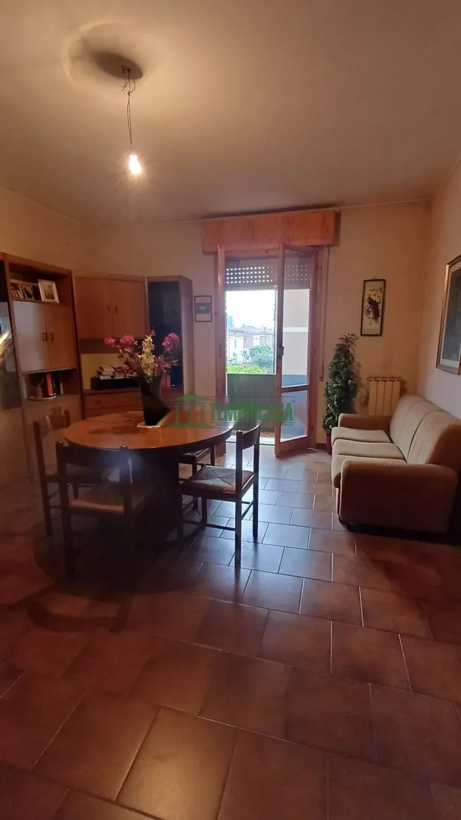 Bilocale in vendita in Via Abetone Inferiore s.n.c — Sala
