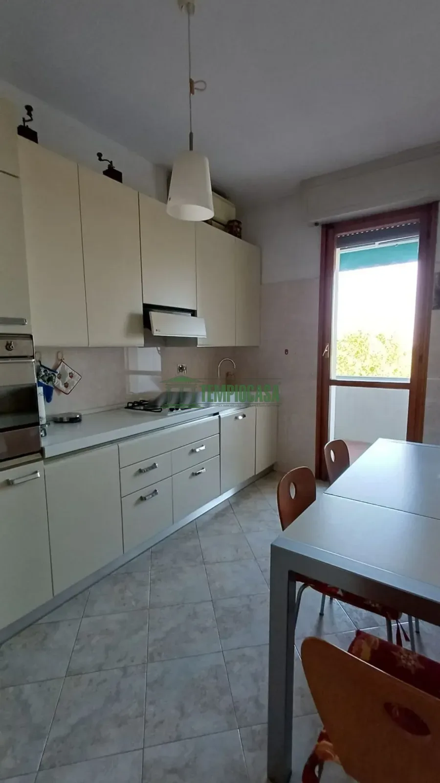 Quadrilocale in vendita in Via John Fitzgerald Kennedy s.n.c — Cucina