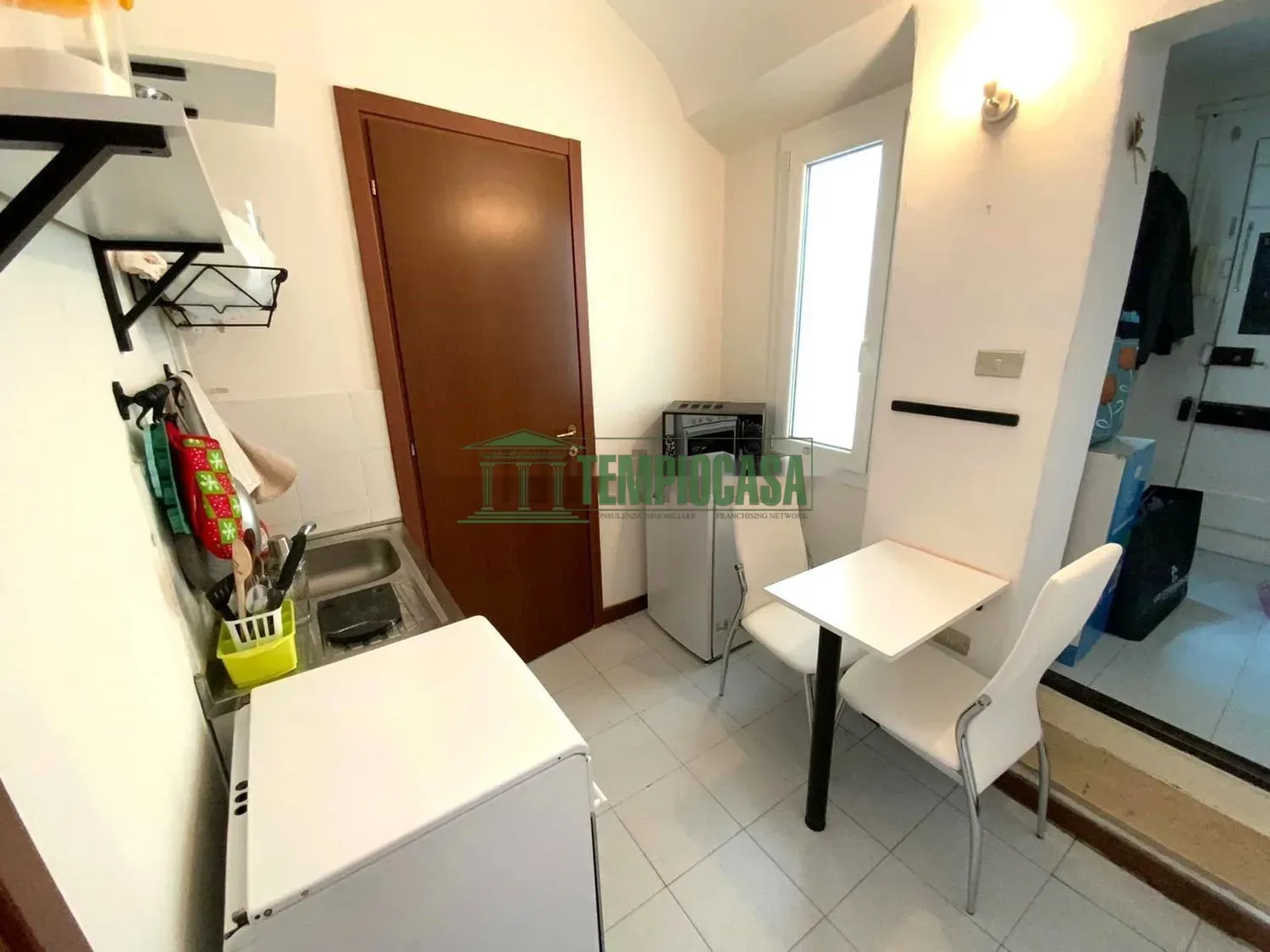 Bilocale in affitto in Via Centotrecento, 19 — Cucina