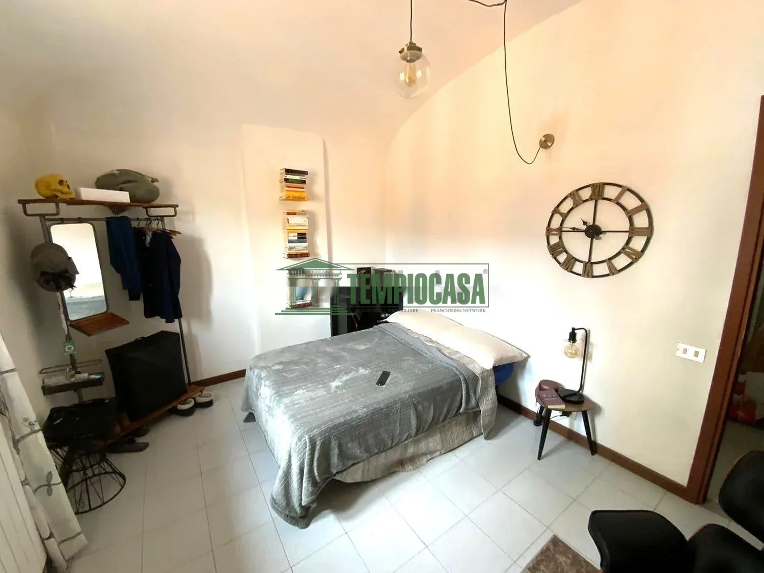 Bilocale in affitto in Via Centotrecento, 19 — Camera da letto