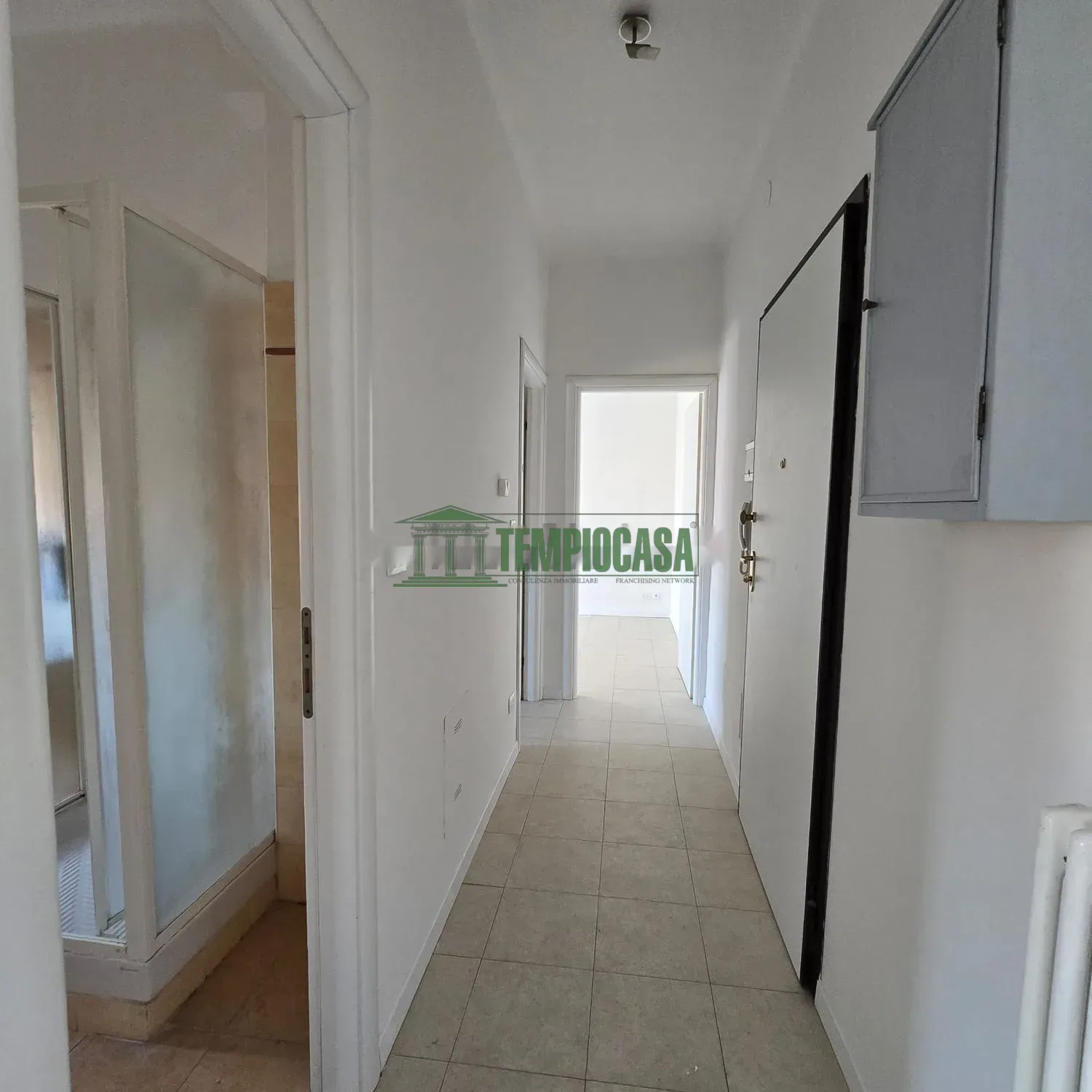 Bilocale in affitto in Via Daniele Manin s.n.c — Corridoio