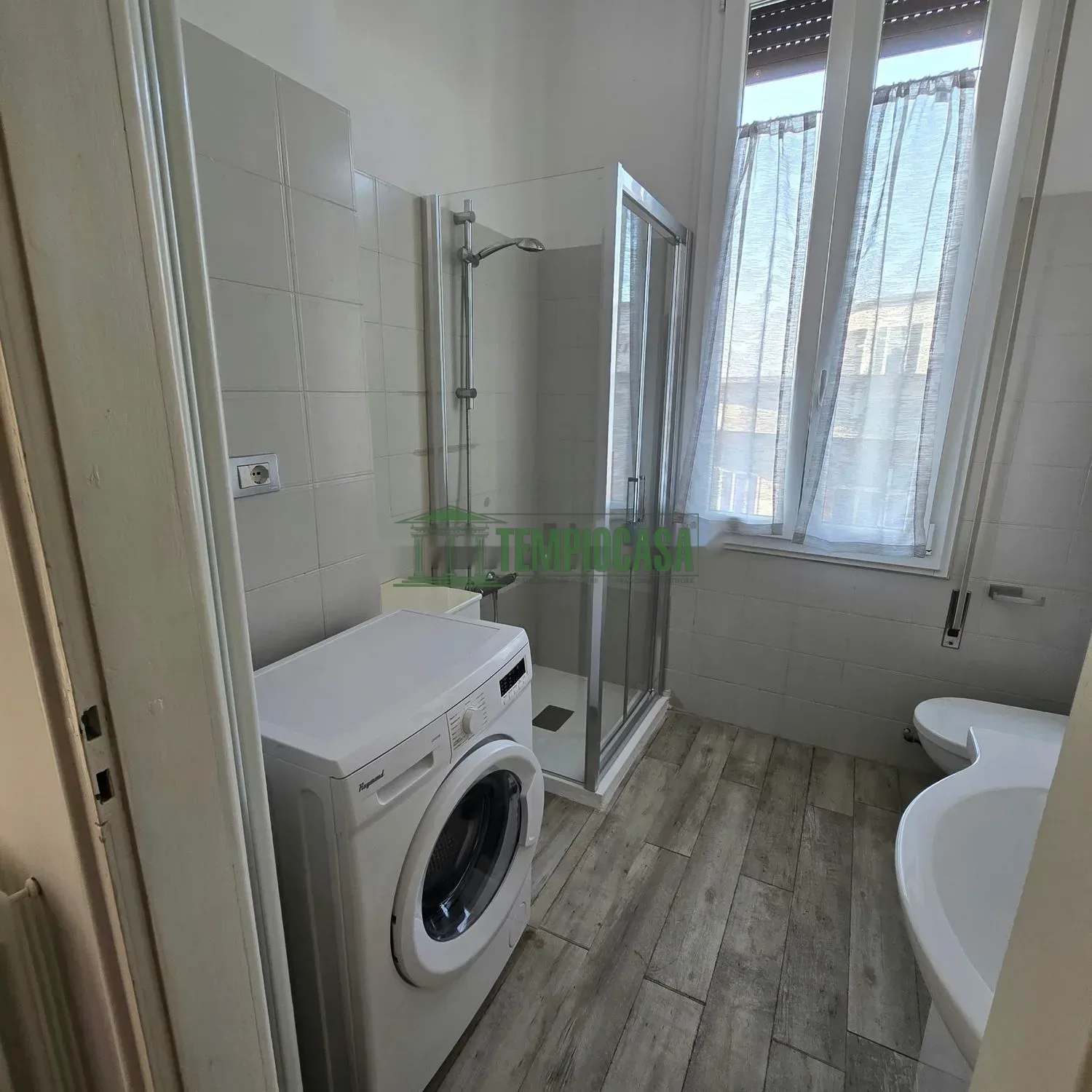 Bilocale in affitto in Via Podgora, 36 — Bagno
