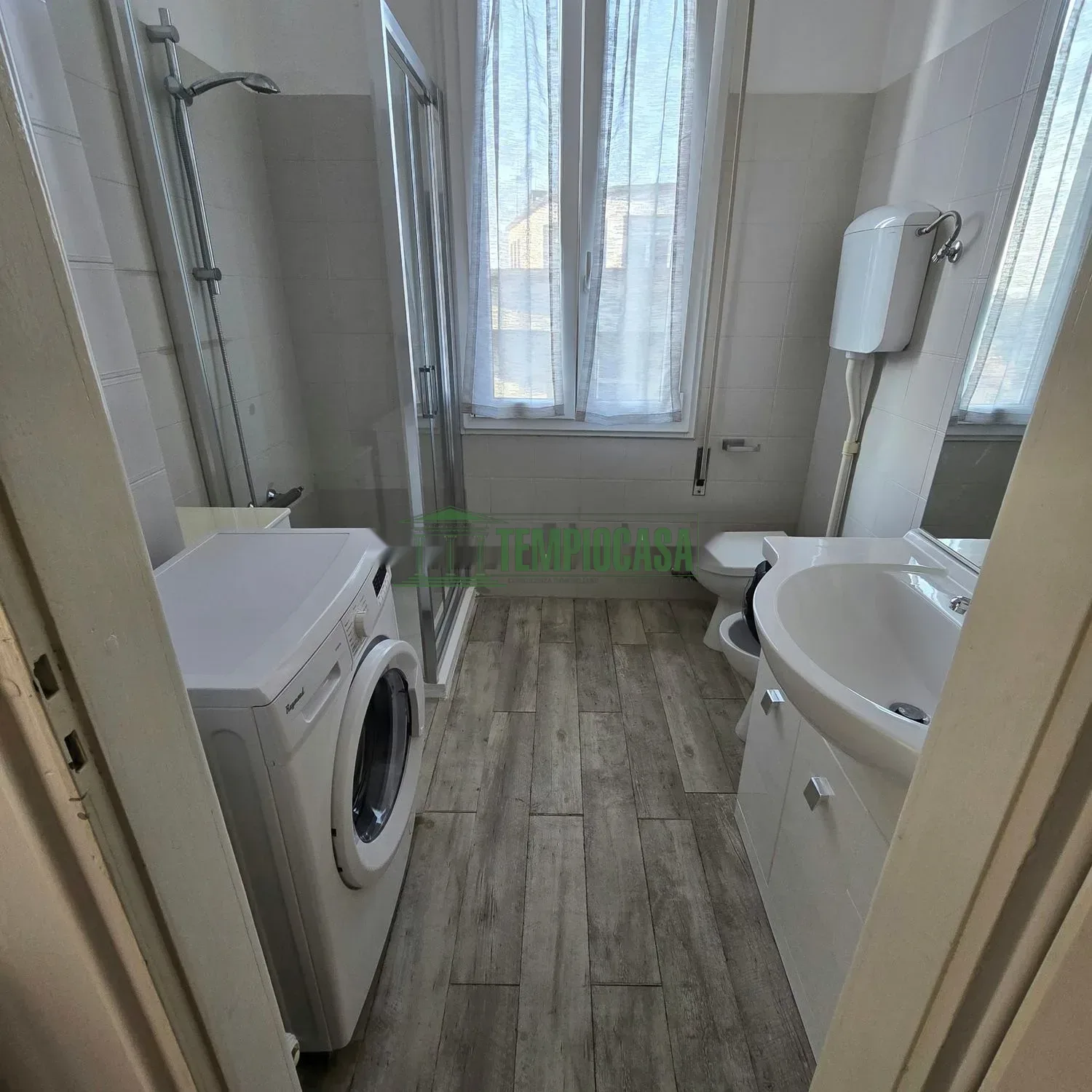 Bilocale in affitto in Via Podgora, 36 — Bagno